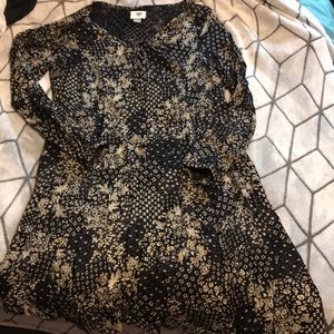 Old navy Black/ tan floral long sleeve dress